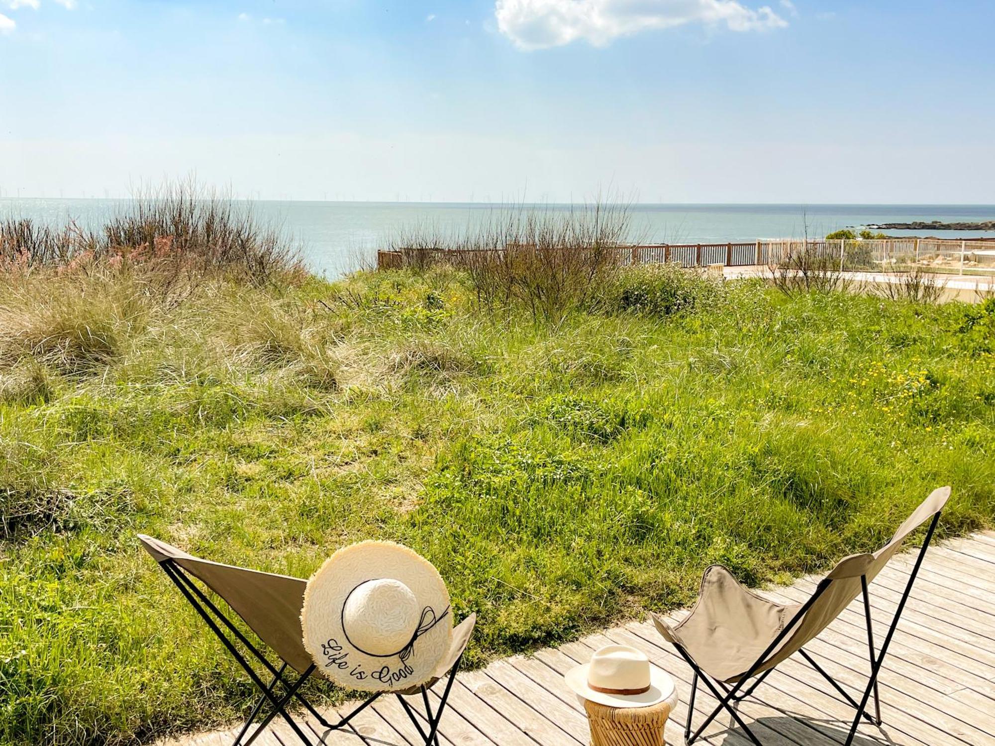 Unique ! Acces Direct A La Plage ! Duplex Avec Grand Solarium Batz-sur-Mer Luaran gambar